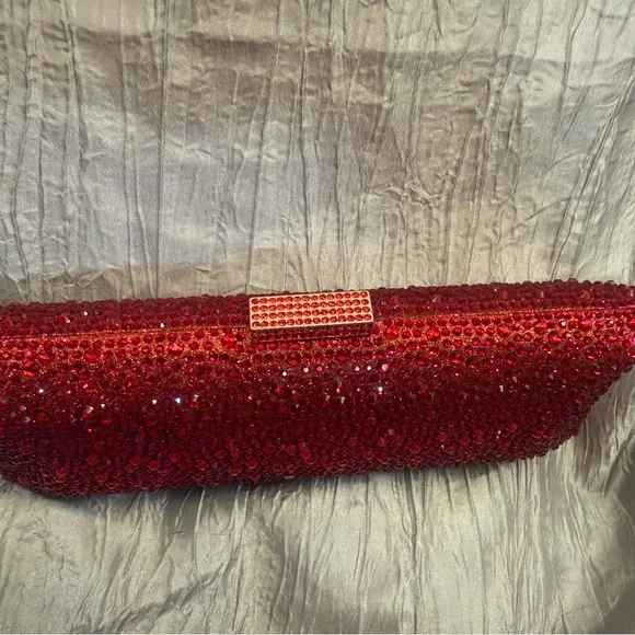 Elegant Red Clutch Bag - Picture 2 of 11